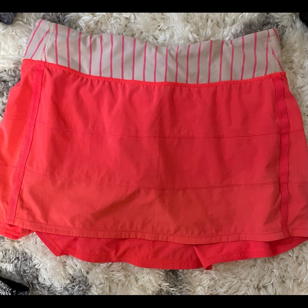 Size 10 Coral lululemon tennis skirt